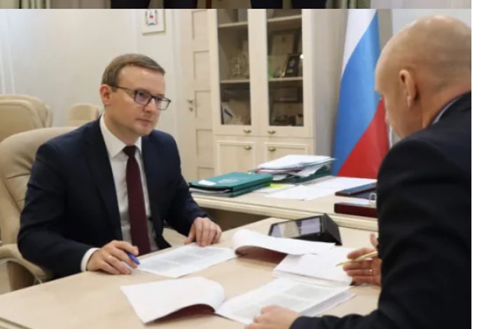 Министр социальной политики Игорь Седых подвел итоги первого этапа стажировки участника программы «Герои. Нижегородская область» Романа Костюничева