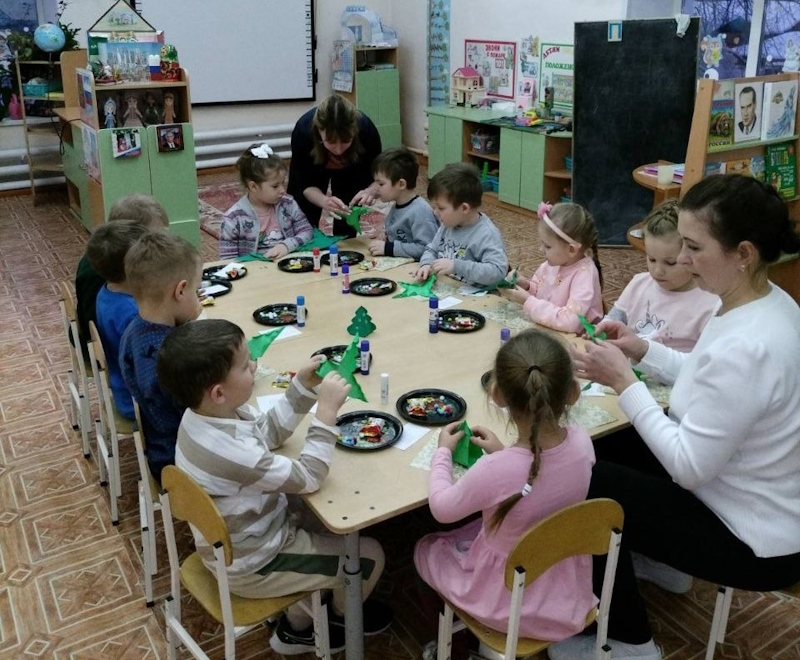 Подари праздник герою