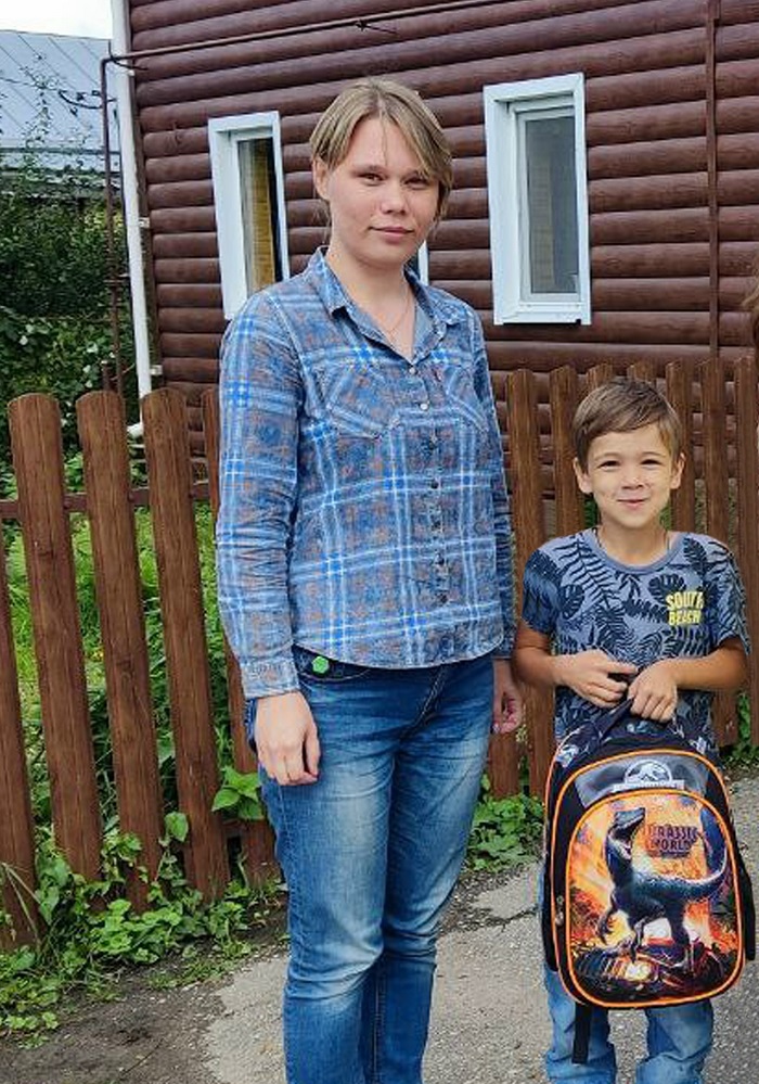 Скоро в школу